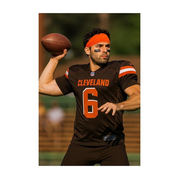 Cleveland Browns #6 Mayfield NFL Jersey – Size Large – Like New - Picture 7 of 7